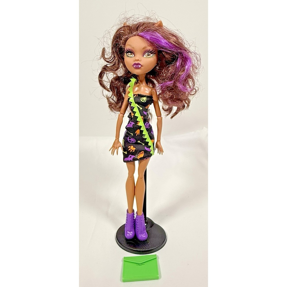 Mattel Monster High Clawdeen Wolf Doll Kids 11 inch Brown Purple Fashion Outfit